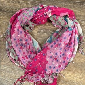 Scarves Floral Patterned Scarf in Pink and Blue